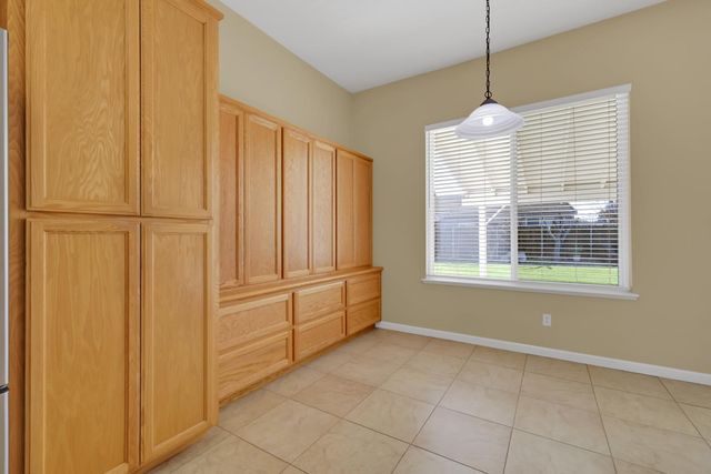 640 Corby Ct, Yuba City, CA 95991