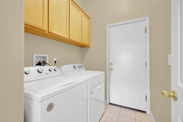 640 Corby Ct, Yuba City, CA 95991