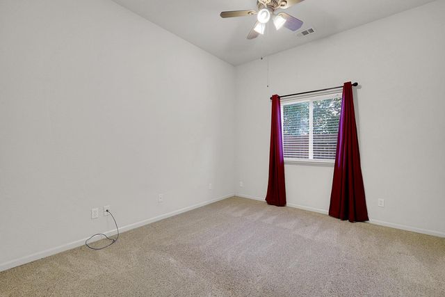 640 Corby Ct, Yuba City, CA 95991