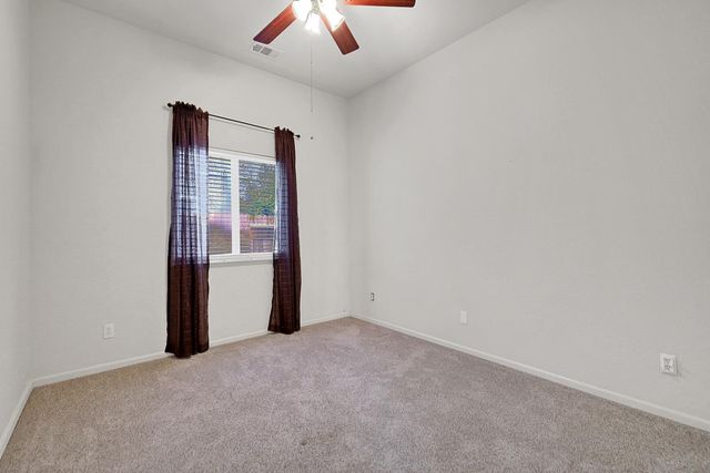 640 Corby Ct, Yuba City, CA 95991