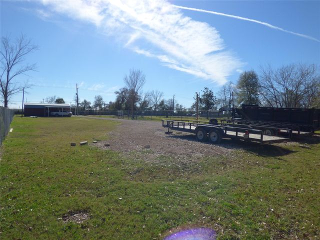 4312 Western Avenue, West Orange, TX 77630