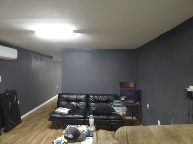 4312 Western Avenue, West Orange, TX 77630