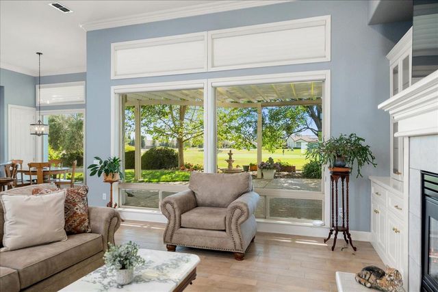 460 Lilypond Ln, Lincoln, CA 95648