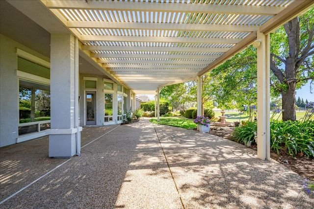 460 Lilypond Ln, Lincoln, CA 95648