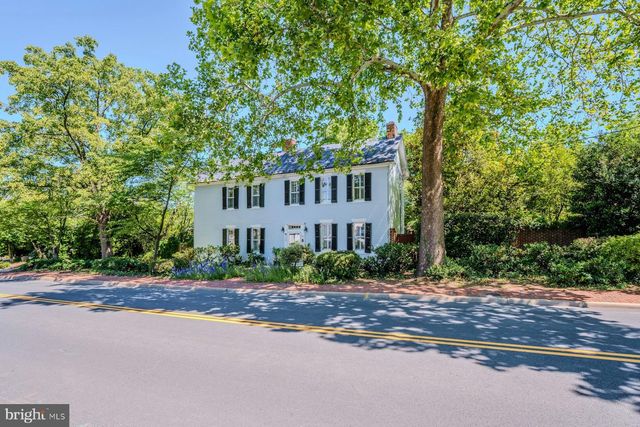 208 EDWARDS FERRY RD NE, Leesburg, VA 20176