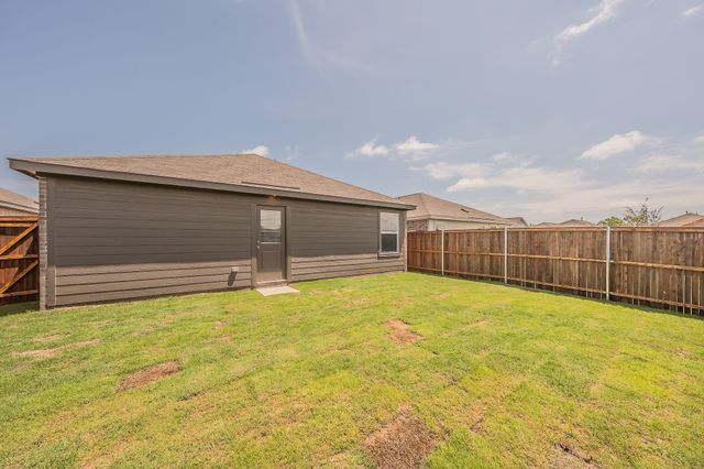 2105 Jesse James Lane, Cleburne, TX 76058