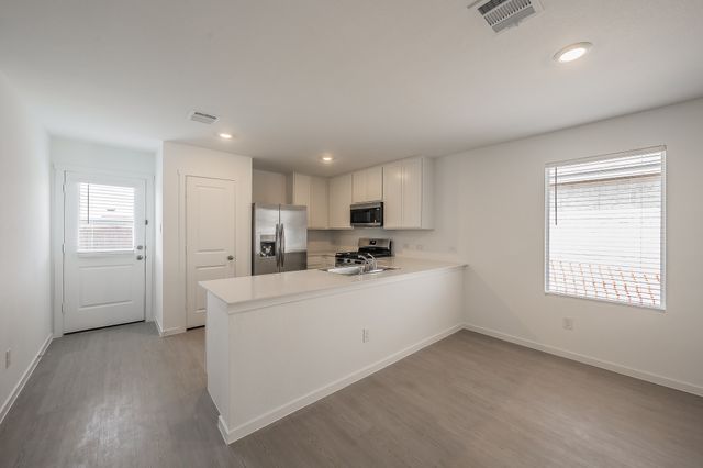 2105 Jesse James Lane, Cleburne, TX 76058