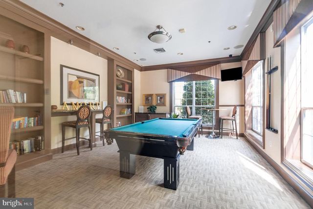 4850 EISENHOWER AVE #203, Alexandria, VA 22304