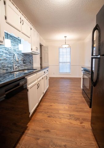 101 Heathcote Ct, Goodlettsville, TN 37072