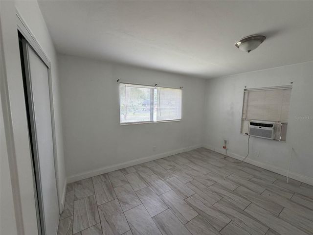 516 AVENUE F SE, Winter Haven, FL 33880