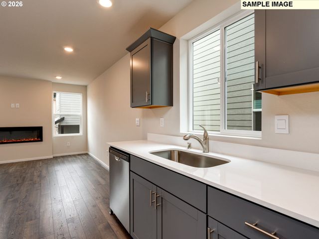 5009 Ne 63RD Ave, Vancouver, WA 98661