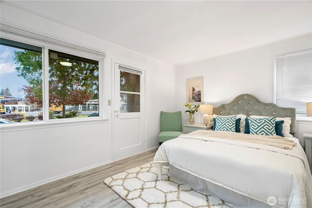 2807 NE 16th Street, Renton, WA 98056