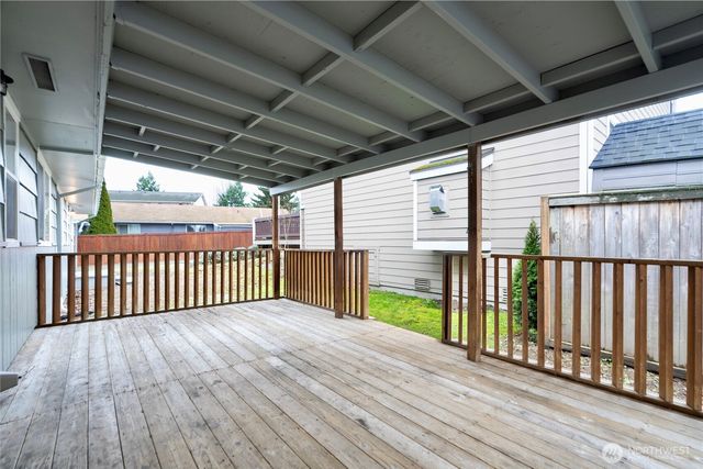 2807 NE 16th Street, Renton, WA 98056