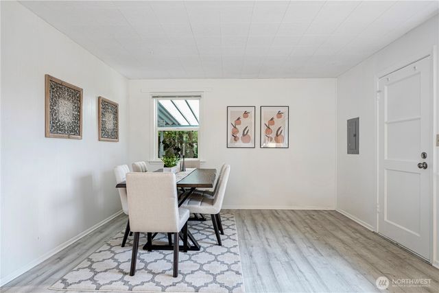 2807 NE 16th Street, Renton, WA 98056