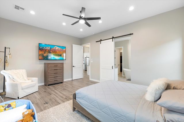 1645 16th Avenue SE, Rio Rancho, NM 87124