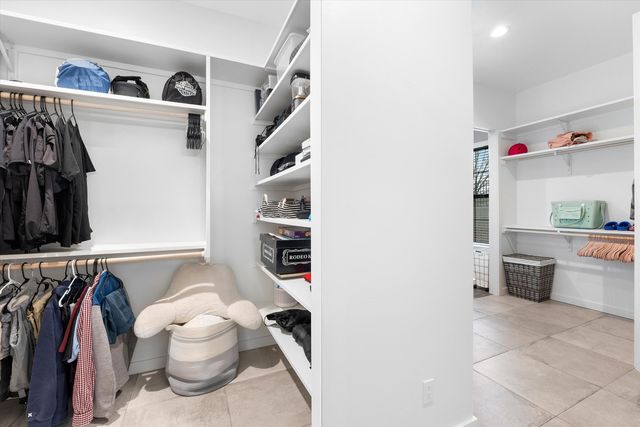 1645 16th Avenue SE, Rio Rancho, NM 87124