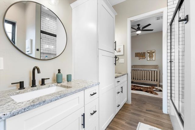 1645 16th Avenue SE, Rio Rancho, NM 87124