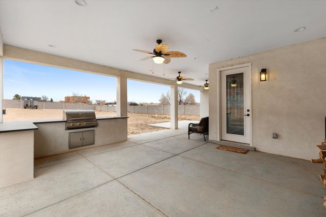 1645 16th Avenue SE, Rio Rancho, NM 87124