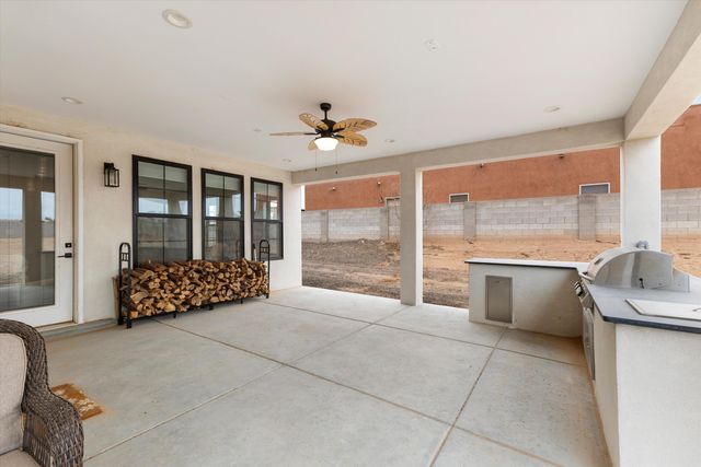 1645 16th Avenue SE, Rio Rancho, NM 87124