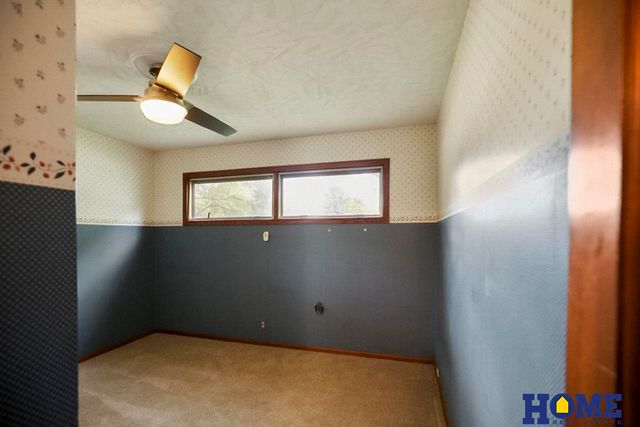 441 Mulder Drive, Lincoln, NE 68510