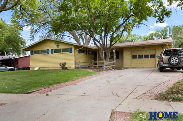 441 Mulder Drive, Lincoln, NE 68510