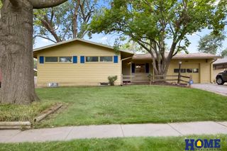 441 Mulder Drive, Lincoln, NE 68510