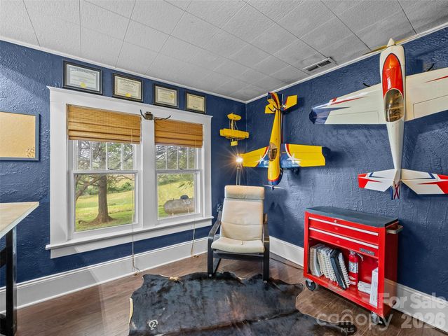 1305 Halltown Road, Spruce Pine, NC 28777