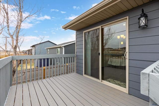 615 BOSWELL BLVD, Box Elder, SD 57719