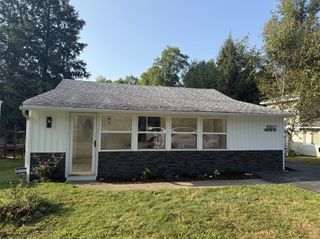 11867 HIGHLAND Avenue, Conneaut Lake, PA 16316