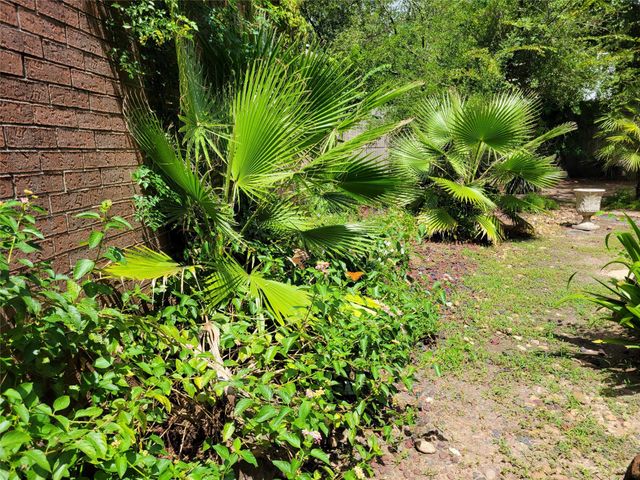 1848 Nursery Road, The Woodlands, TX 77380