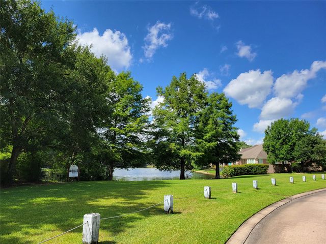 1848 Nursery Road, The Woodlands, TX 77380