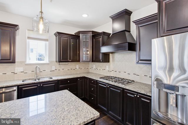 11163 ST CHRISTOPHER DR, White Plains, MD 20695