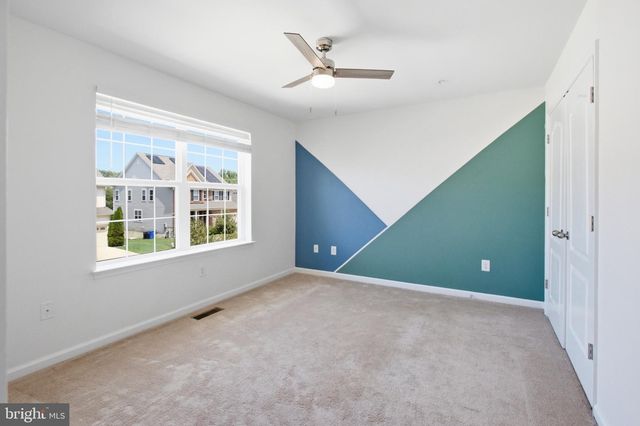 11163 ST CHRISTOPHER DR, White Plains, MD 20695