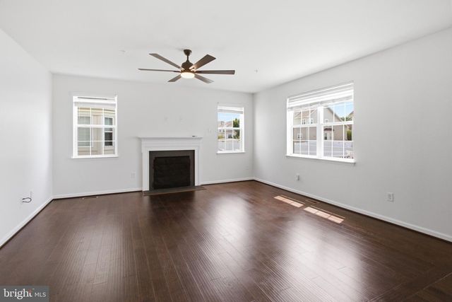 11163 ST CHRISTOPHER DR, White Plains, MD 20695
