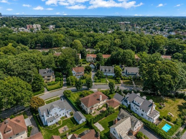 120 Lorraine Avenue, Mount Vernon, NY 10553