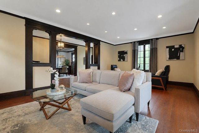 120 Lorraine Avenue, Mount Vernon, NY 10553
