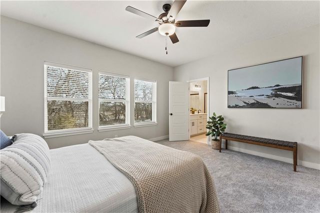 11119 N Crescent Court, Kansas City, MO 64157