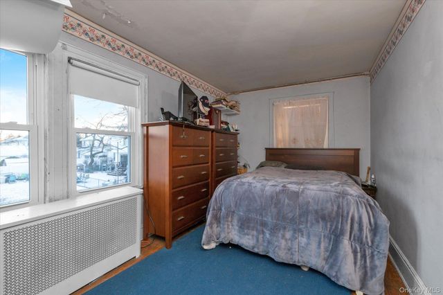 35 S Franklin Avenue, Valley Stream, NY 11580