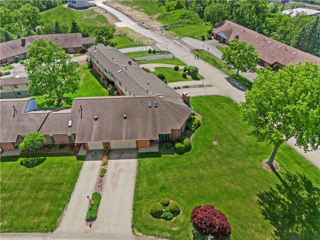 310 Greenwood Dr, North Strabane, PA 15317