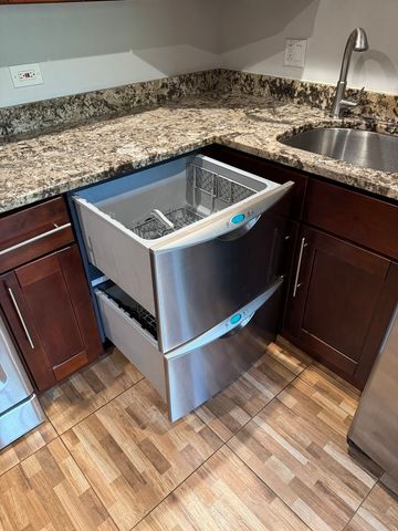 1375 Rebecca Drive 302, Hoffman Estates, IL 60169