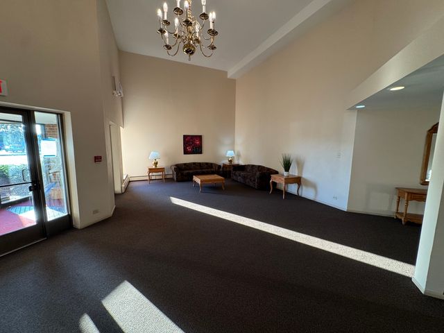 1375 Rebecca Drive 302, Hoffman Estates, IL 60169