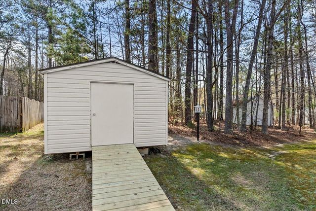 25 Windsor Court, Franklinton, NC 27525