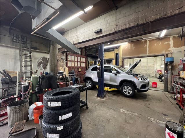700 Monongahela Ave, Glassport, PA 15045