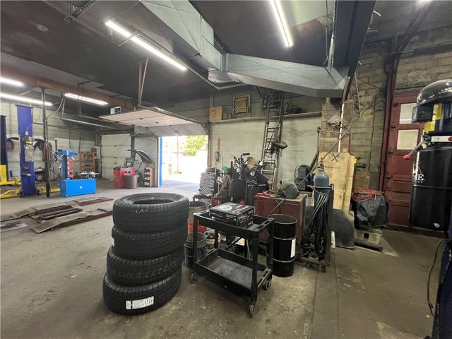 700 Monongahela Ave, Glassport, PA 15045