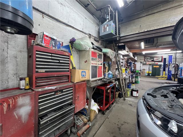700 Monongahela Ave, Glassport, PA 15045