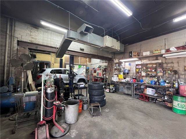 700 Monongahela Ave, Glassport, PA 15045