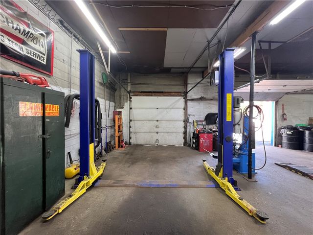 700 Monongahela Ave, Glassport, PA 15045