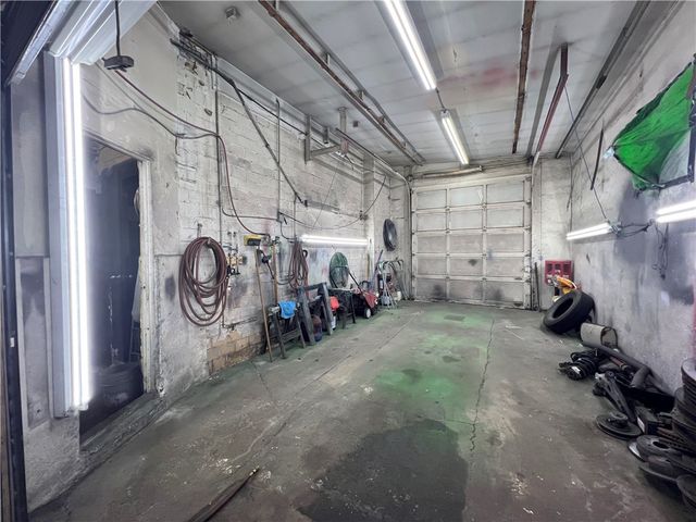 700 Monongahela Ave, Glassport, PA 15045