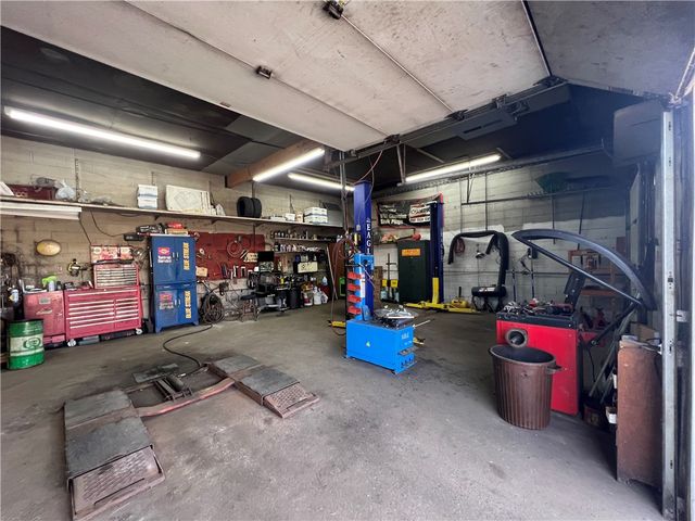 700 Monongahela Ave, Glassport, PA 15045