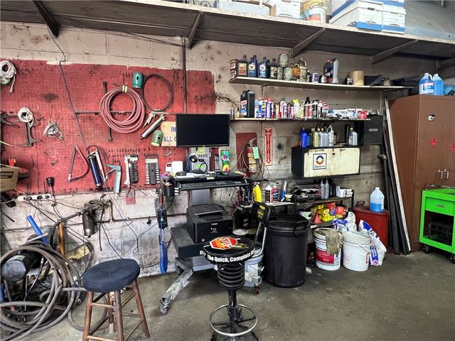 700 Monongahela Ave, Glassport, PA 15045